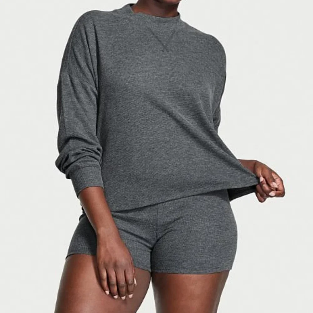 L VICTORIA'S SECRET Glow Waffle Pullover Bike Short Set Comfy Cute NWT - Picture 3 of 4